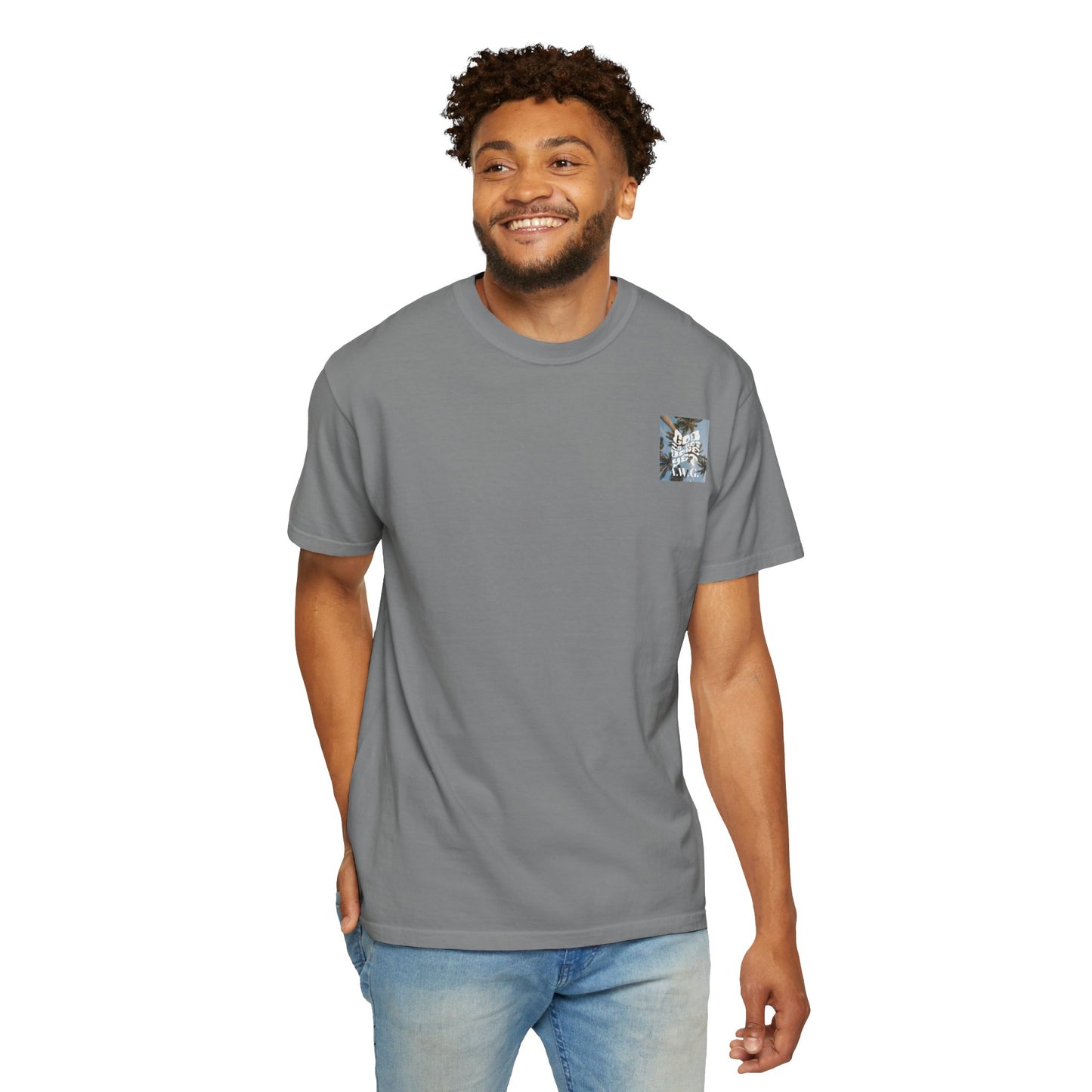 God's not done - Unisex T-shirt