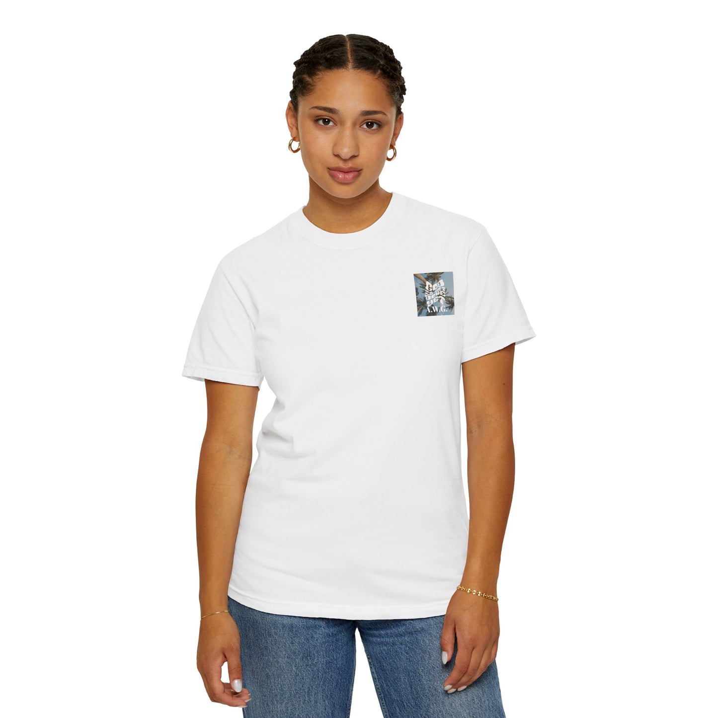 God's not done - Unisex T-shirt
