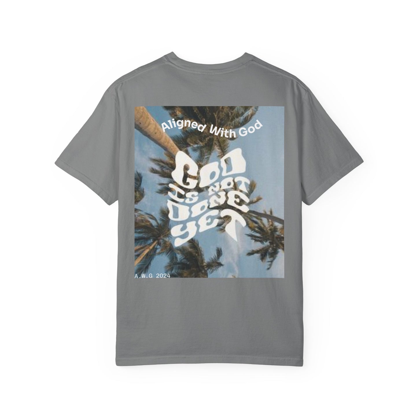 God's not done - Unisex T-shirt