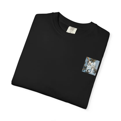 God's not done - Unisex T-shirt