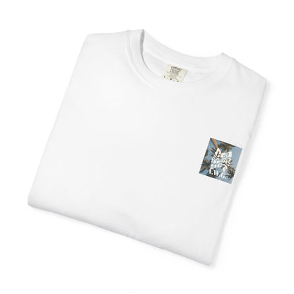 God's not done - Unisex T-shirt
