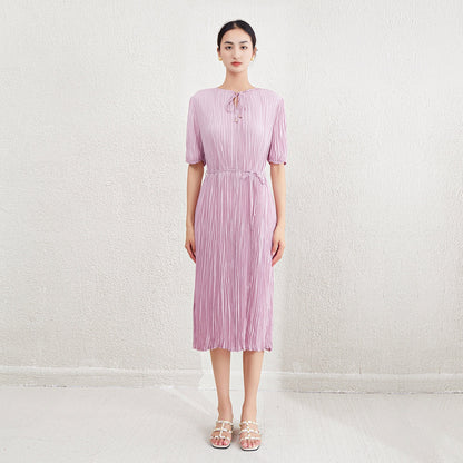 Dresses for women with a sense of niche design. Lace up waist with bubble sleeves for long dresses